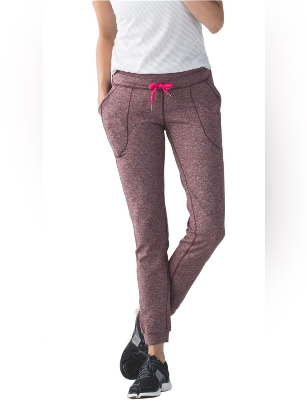 Lululemon Base Runner Pant III in Heathered Bordeaux Sz 6